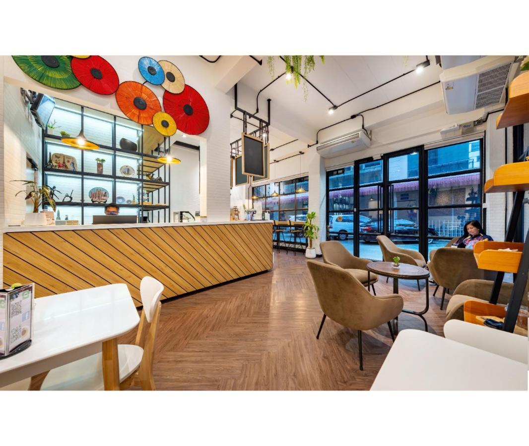 Siam Subway Hostel And Cafe กรุงเทพมหานคร ภายนอก รูปภาพ